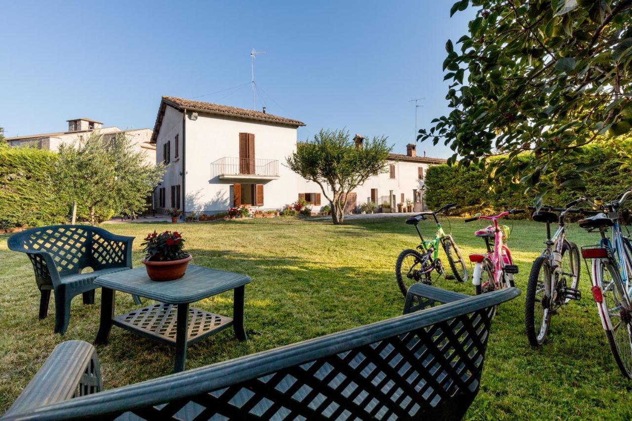 Borgo Santa Lucia Apartment With Private Parking & Garden Gubbio Exterior foto